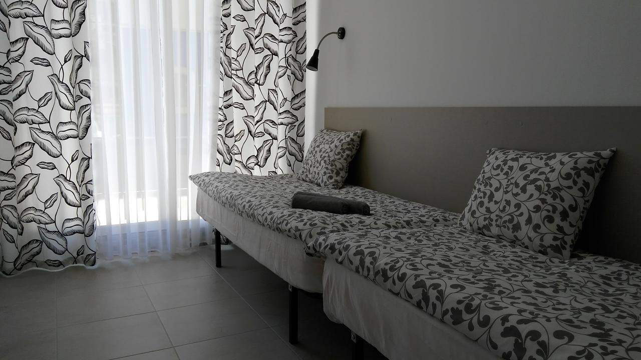 Plaza Ifach Bed & Breakfast กัลเป ภายนอก รูปภาพ