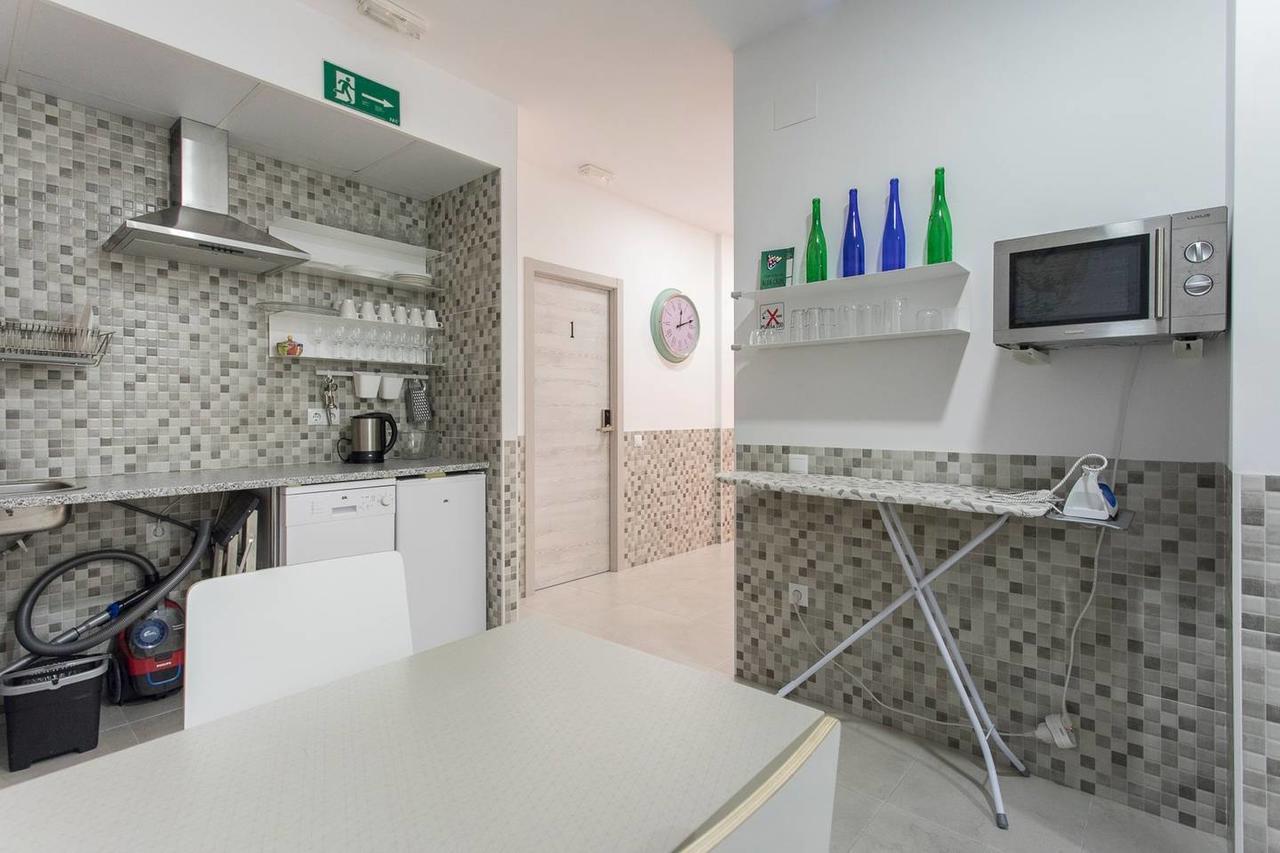 Plaza Ifach Bed & Breakfast กัลเป ภายนอก รูปภาพ