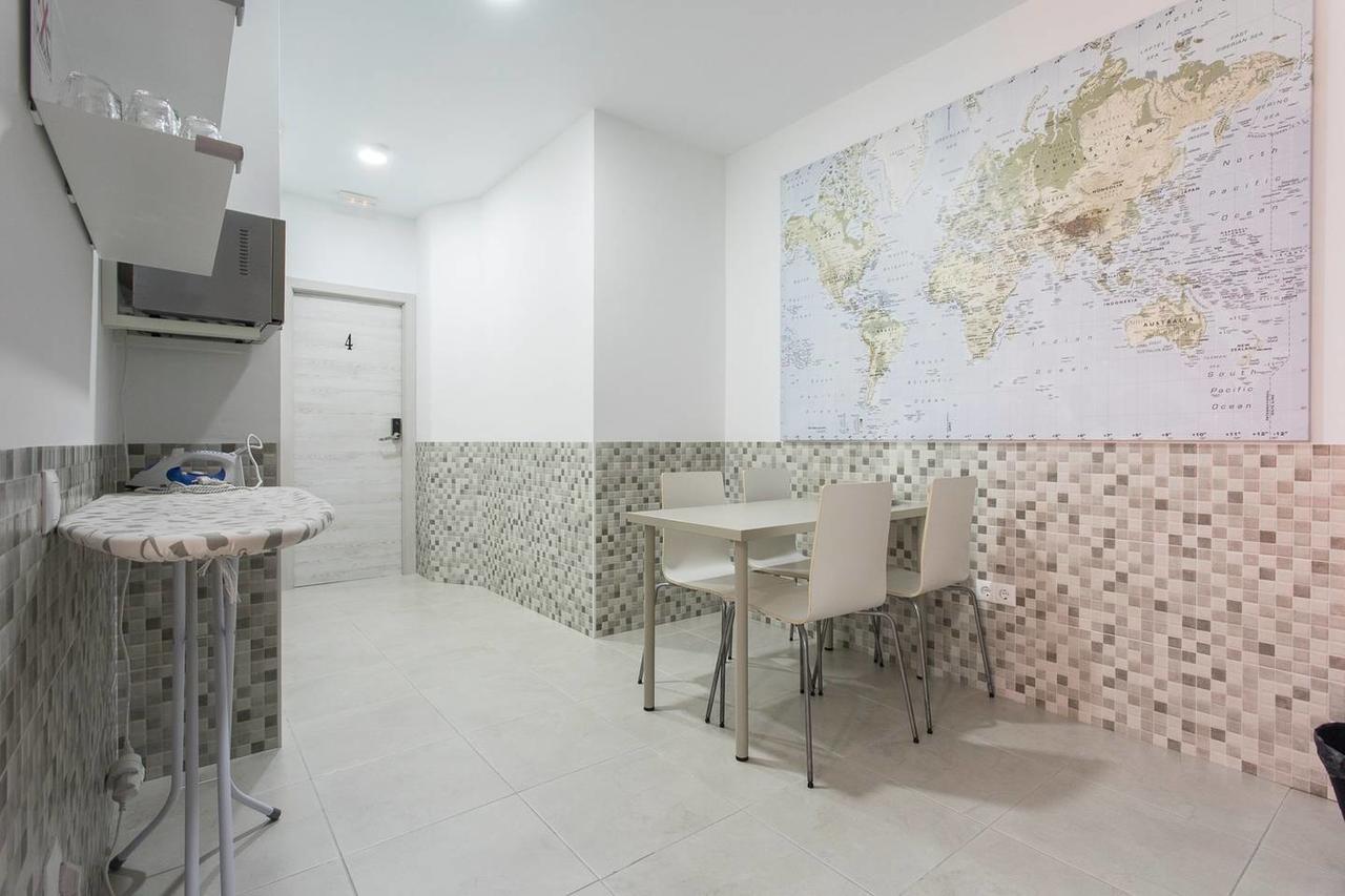 Plaza Ifach Bed & Breakfast กัลเป ภายนอก รูปภาพ